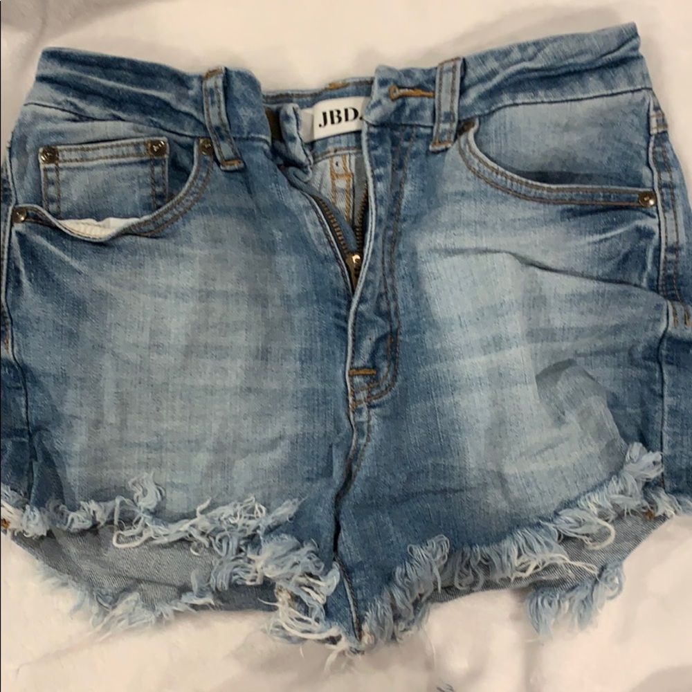 jean shorts!
